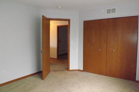 527 Meadow Ln, Harvard, IL 60033 photo 24