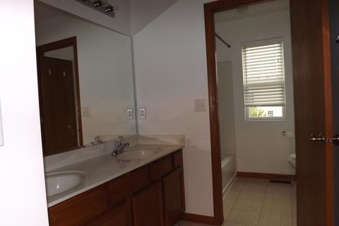 527 Meadow Ln, Harvard, IL 60033 photo 20