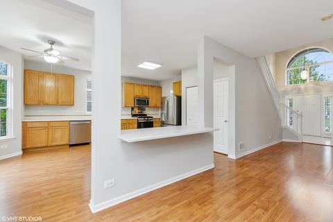 1975 Westridge Blvd, Bartlett, IL 60103 photo 16