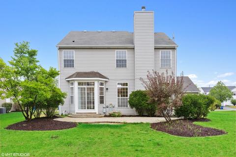 1975 Westridge Blvd, Bartlett, IL 60103 photo 3