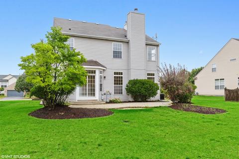 1975 Westridge Blvd, Bartlett, IL 60103 photo 2