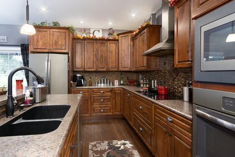107 Pulaski St, Spring Valley, IL 61362 photo 17