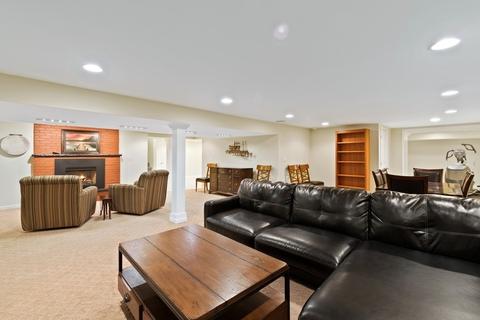 1020 Forestview Ln, Glenview, IL 60025 photo 18