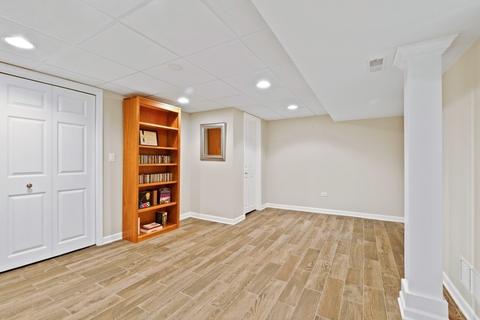 1020 Forestview Ln, Glenview, IL 60025 photo 16