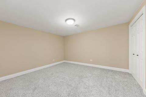 1404 Glencoe St, Wheaton, IL 60187 photo 28