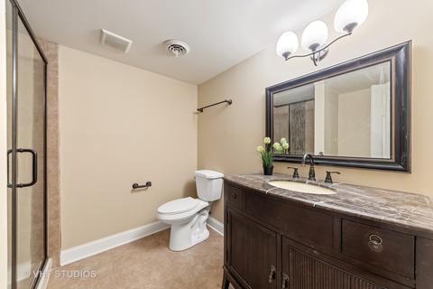 1404 Glencoe St, Wheaton, IL 60187 photo 27