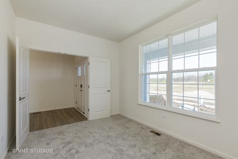 3641 Eldorado Rd, Elgin, IL 60124 photo 3