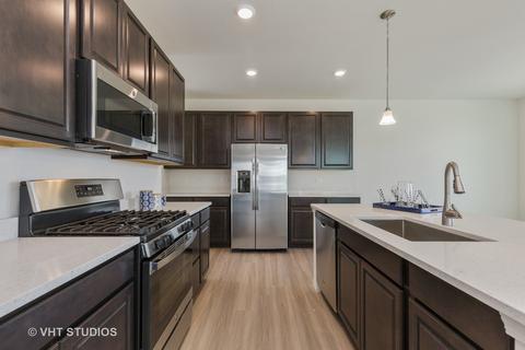3641 Eldorado Rd, Elgin, IL 60124 photo 8