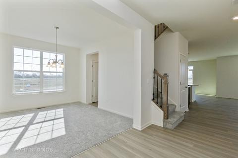 3641 Eldorado Rd, Elgin, IL 60124 photo 4