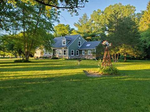 7500 S Solon Rd S, Spring Grove, IL 60081 photo 1