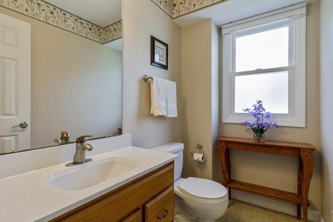 44 Marina Dr, Des Plaines, IL 60016 photo 10