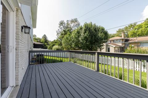 44 Marina Dr, Des Plaines, IL 60016 photo 26