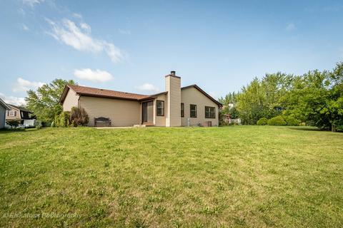1740 Chestnut Ln, Hoffman Estates, IL 60192 photo 13