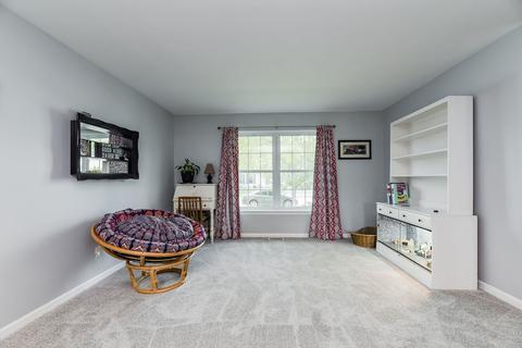 3170 Compton Rd, Aurora, IL 60504 photo 3