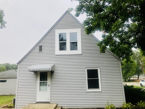 1817 Wilcox St, Crest Hill, IL 60403 photo 3