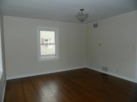 1817 Wilcox St, Crest Hill, IL 60403 photo 18