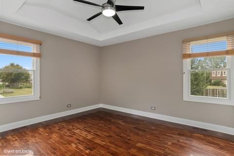 3931 Whispering Trails Dr, Hoffman Estates, IL 60192 photo 9