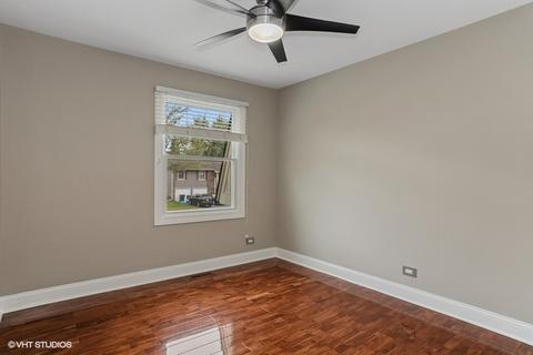 3931 Whispering Trails Dr, Hoffman Estates, IL 60192 photo 12
