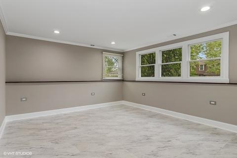 3931 Whispering Trails Dr, Hoffman Estates, IL 60192 photo 8