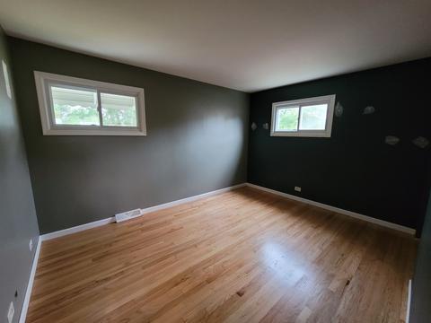 29 S Joyce Ln, Addison, IL 60101 photo 8