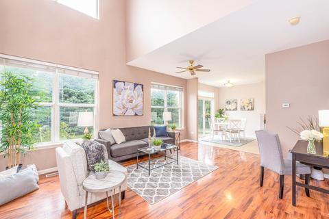 2300 Moonlight Ct, Aurora, IL 60503 photo 3