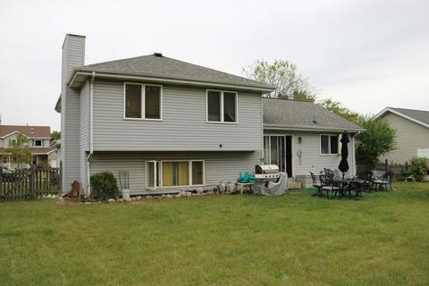 16505 Timberview Dr, Plainfield, IL 60586 photo 2