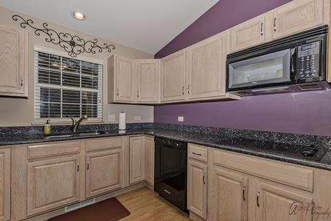 35781 N Laurel Ave, Ingleside, IL 60041 photo 10