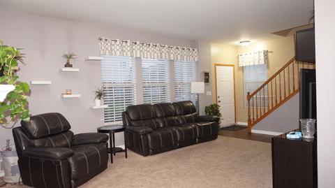 5001 Corning Ct, Plainfield, IL 60586 photo 3