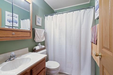 5424 Glenbrook Trl, Mchenry, IL 60050 photo 11