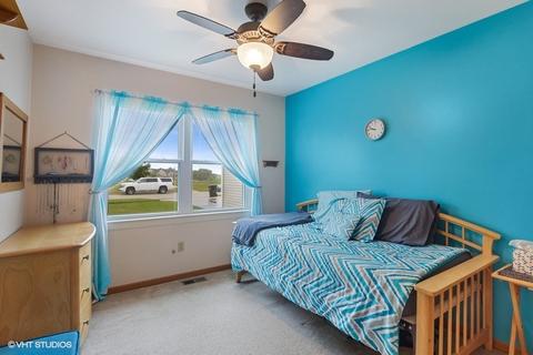 5424 Glenbrook Trl, Mchenry, IL 60050 photo 9