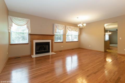 20932 W Spruce Ln, Plainfield, IL 60544 photo 4