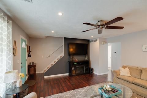 1704 Johnson Dr, Normal, IL 61761 photo 6