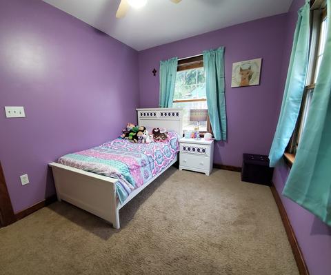 24 S Worth Ave, Elgin, IL 60123 photo 12