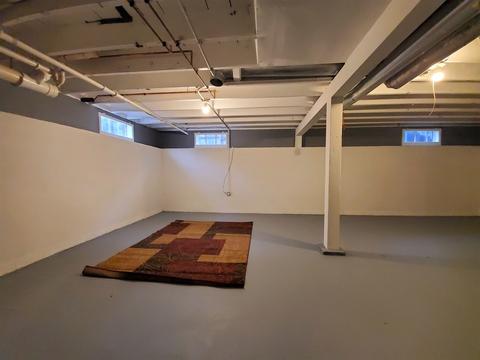 24 S Worth Ave, Elgin, IL 60123 photo 20