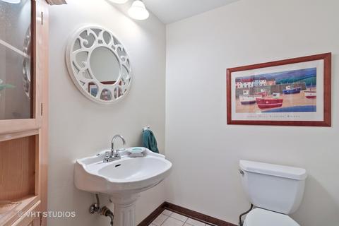 1801 Glencoe St, Wheaton, IL 60187 photo 12