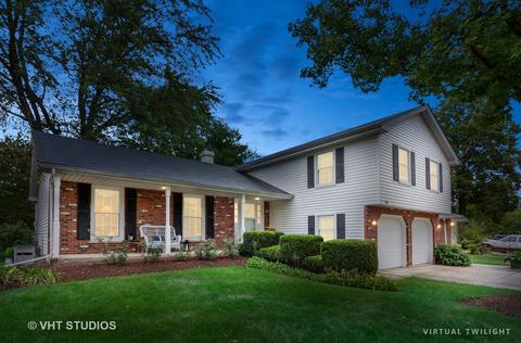 1801 Glencoe St, Wheaton, IL 60187 photo 2