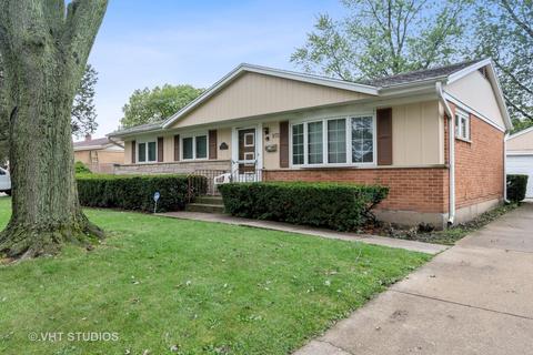 970 Clark Ln, Des Plaines, IL 60016 photo 2