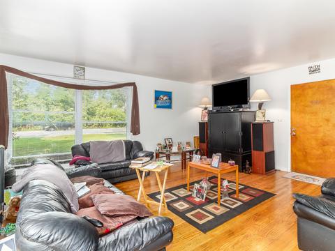 516 Crescent St, Wheaton, IL 60187 photo 8