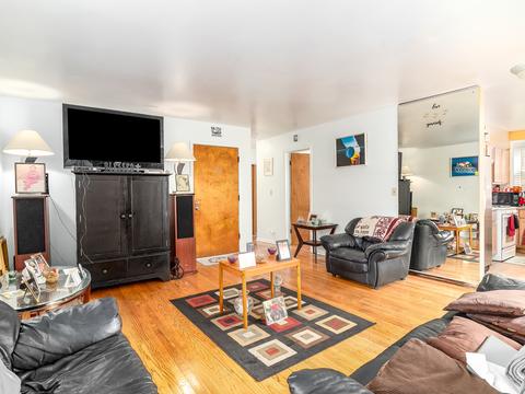 516 Crescent St, Wheaton, IL 60187 photo 9