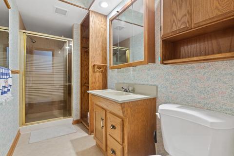 2203 Heron Ct, Rolling Meadows, IL 60008 photo 16