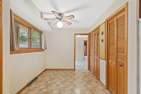 2203 Heron Ct, Rolling Meadows, IL 60008 photo 10
