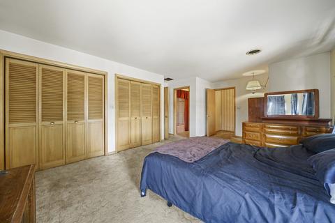 4636 Cracow Ave, Lyons, IL 60534 photo 21