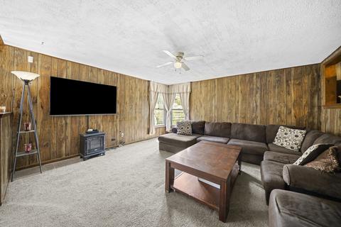 4636 Cracow Ave, Lyons, IL 60534 photo 4