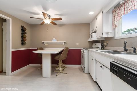 1774 S Sandbar Rd, Kankakee, IL 60901 photo 10