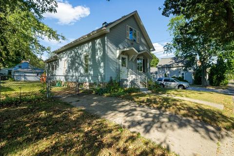 628 Pierce St, Aurora, IL 60505 photo 17