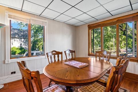 628 Pierce St, Aurora, IL 60505 photo 9
