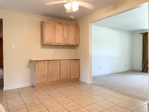 1431 N Erickson Dr, Kankakee, IL 60901 photo 6