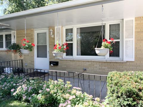 1431 N Erickson Dr, Kankakee, IL 60901 photo 2