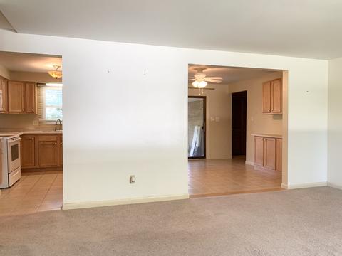 1431 N Erickson Dr, Kankakee, IL 60901 photo 4