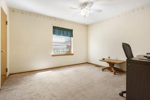 21517 Dunham Rd, Harvard, IL 60033 photo 13